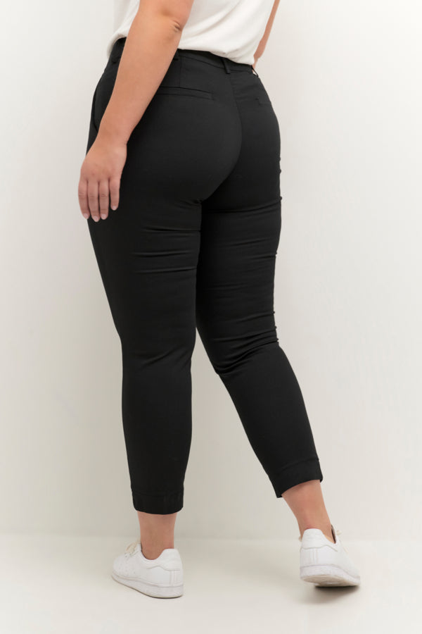 Leana chino 7/8 pants by Kaffe Curve (available in 3 colors)