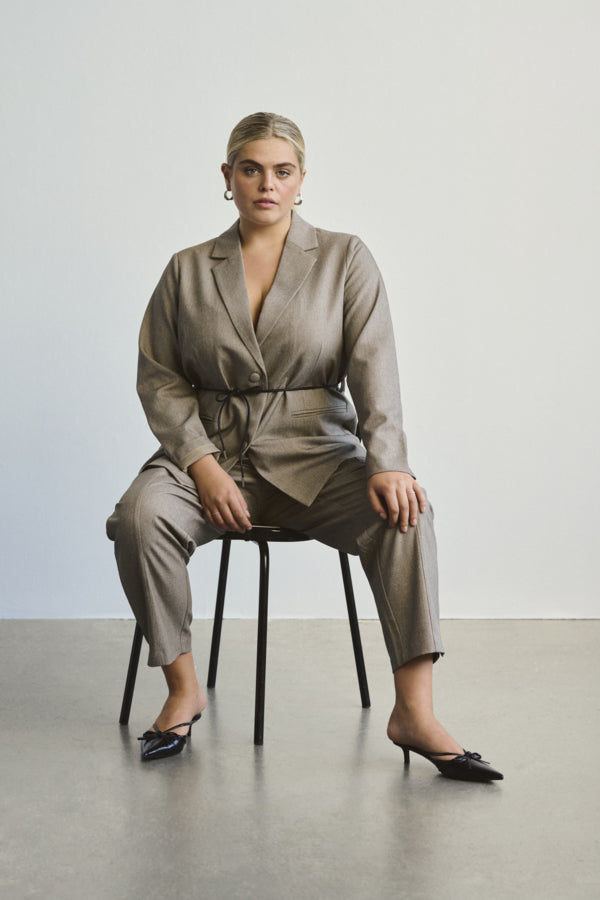 Tilda Cropped Pants by Kaffe Curve