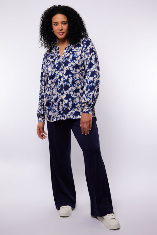 Louisa Pants by Exxcellent (available in 2 colors)