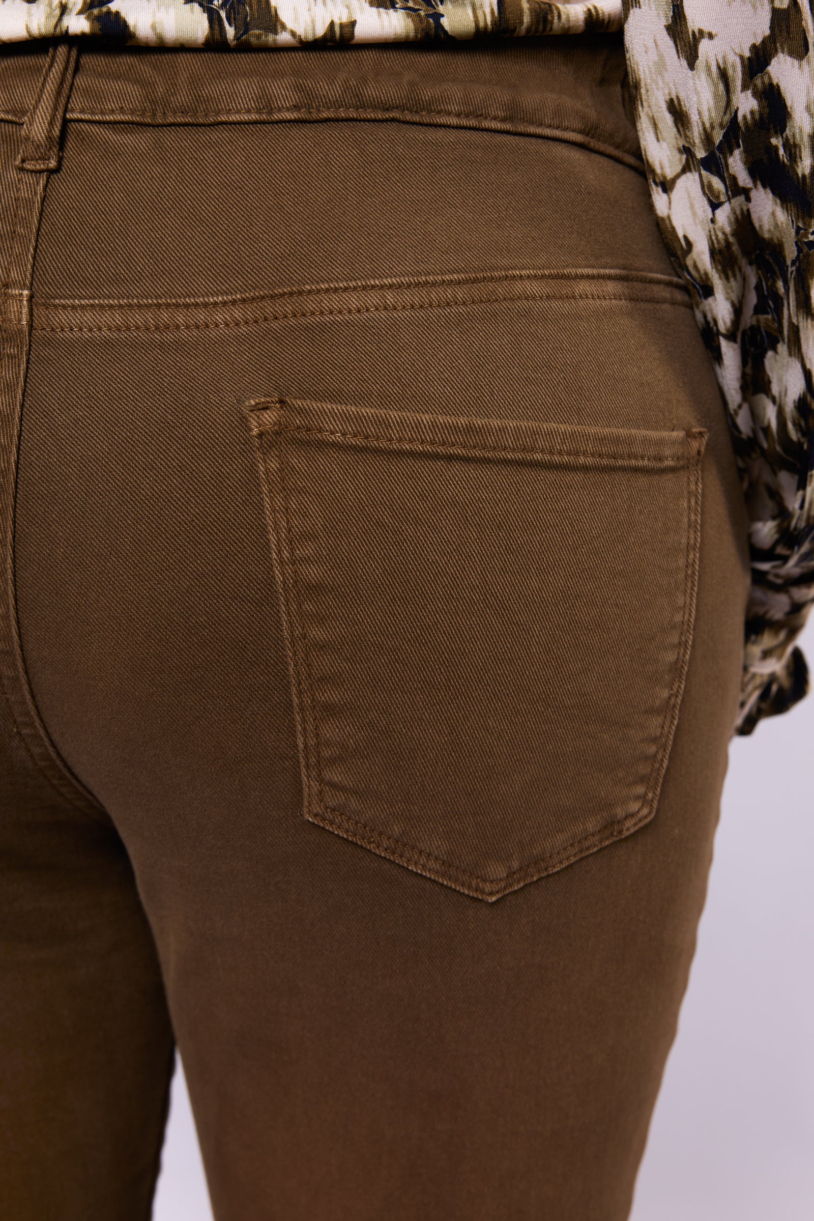 Ruby Jeans by Exxcellent (Available in 2 colors)