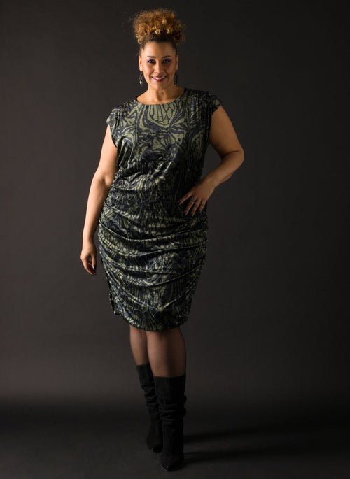 Yesta Widad Velvet Party Dress