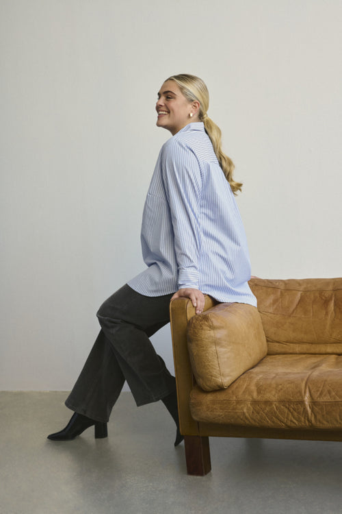 Victa shirt By Kaffe Curve