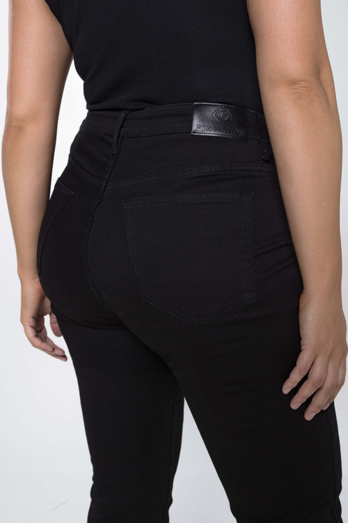 Fox Factor Roxi Mexico Black Straight Jeans for Curves