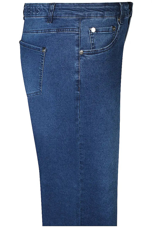 Rupi Wide Fit Jeans by Zhenzi