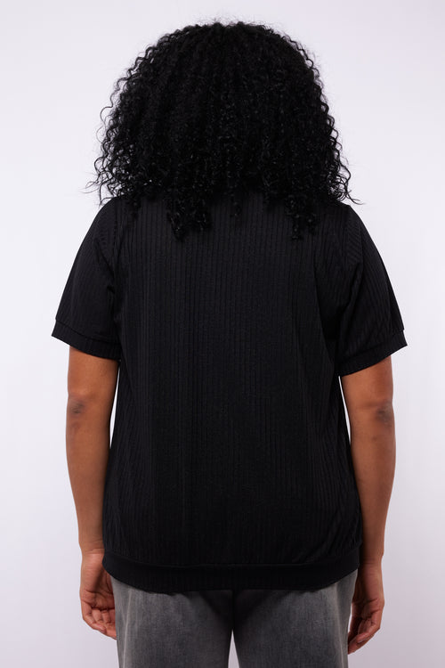 Tamar Top by Exxcellent