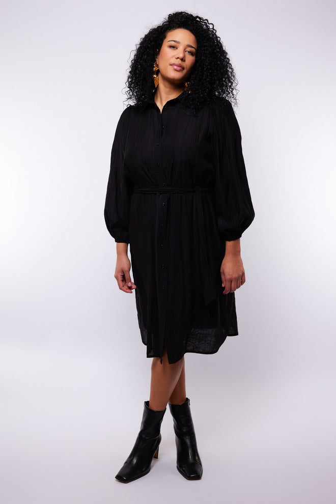 Teresa dress by Exxcellent