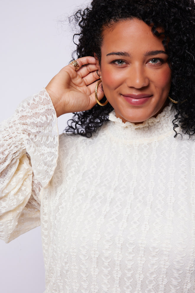 Cecilia Top by Exxcellent