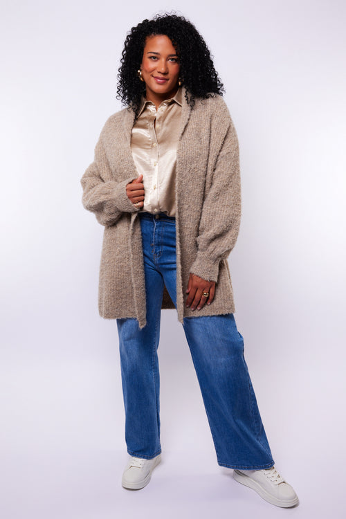 Hilde Knit Beige Cardigan by Exxcellent