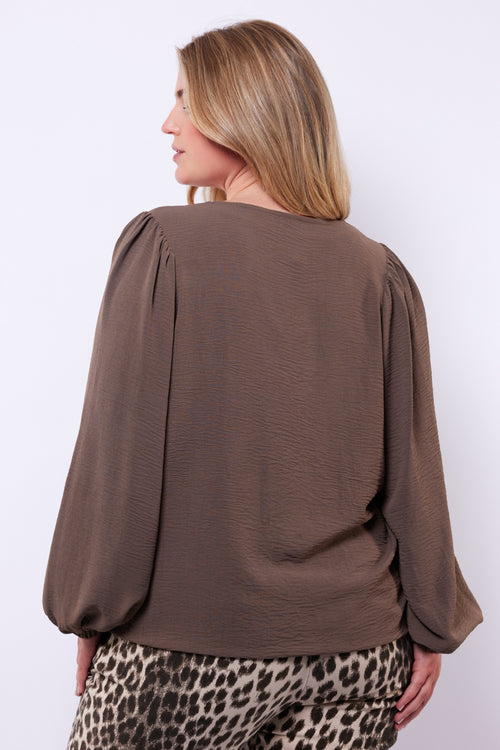 Aria Top by Exxcellent