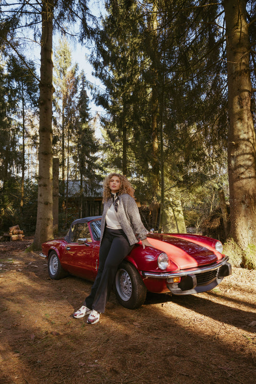 Esmee Knit pullover by Exxcellent