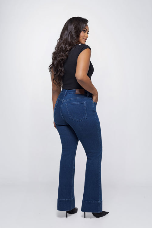 Fox Factor Bobi Soho Blue Flared Jeans for Curves L32