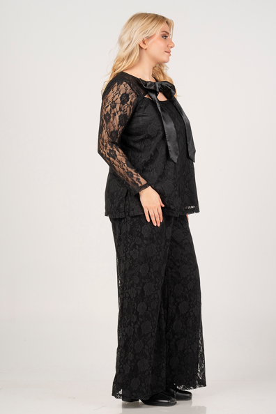 Lace Blouse 39960 by Curviss